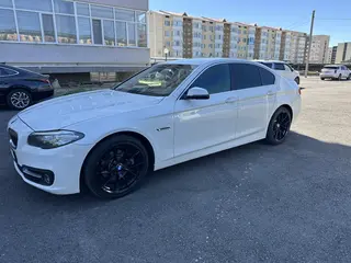 BMW 528