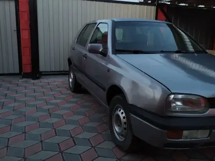 Volkswagen Golf 1993 года за 1 270 000 тг. в Алматы – фото 3