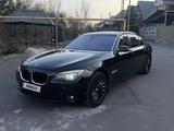BMW 740 2011 года за 11 500 000 тг. в Алматы