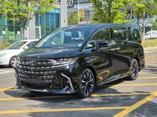 Toyota Alphard, 2025