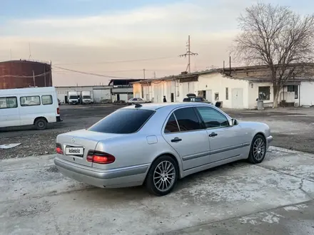 Mercedes-Benz E 280 1996 года за 3 600 000 тг. в Тараз – фото 6