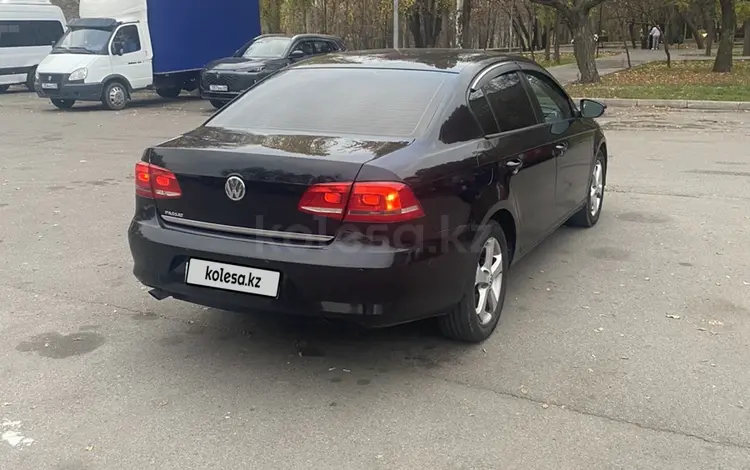 Volkswagen Passat 2014 годаfor6 500 000 тг. в Алматы