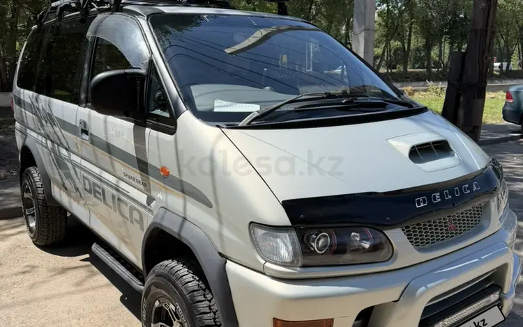 Mitsubishi Delica 1998 годаүшін5 800 000 тг. в Алматы