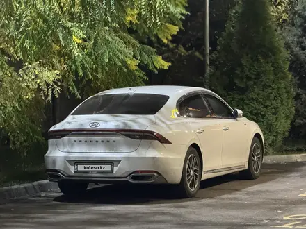 Hyundai Grandeur 2021 года за 12 000 000 тг. в Шымкент