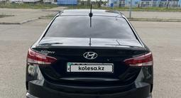 Hyundai Accent 2021 года за 9 000 000 тг. в Семей