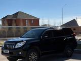 Toyota Land Cruiser Prado 2012 года за 15 500 000 тг. в Актобе