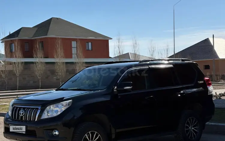 Toyota Land Cruiser Prado 2012 года за 15 500 000 тг. в Актобе