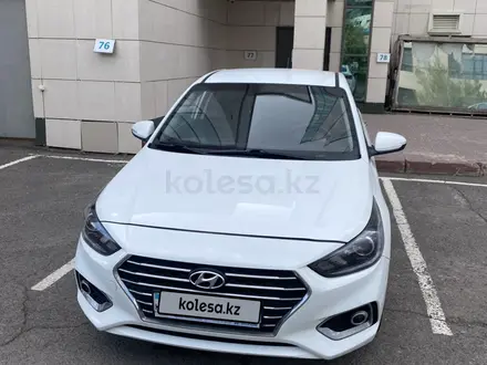 Hyundai Accent 2019 года за 7 100 000 тг. в Астана