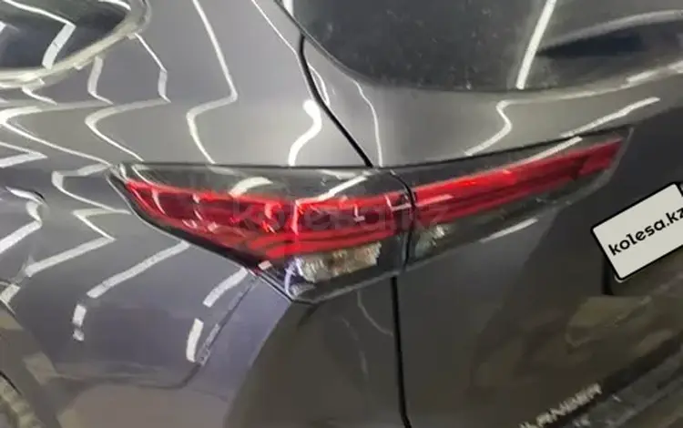 Toyota Highlander 2022 года за 27 500 000 тг. в Экибастуз