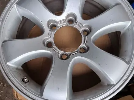 Диски оригинал Toyota, R17x7.5J, DIA 106.1, ET 25, PCD 6x139.7. за 170 000 тг. в Алматы