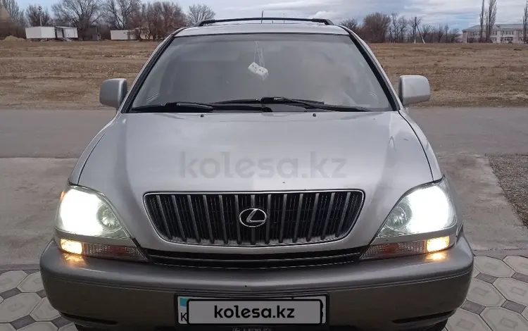 Lexus RX 300 2001 годаfor5 500 000 тг. в Тараз