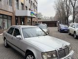 Mercedes-Benz E 230 1988 годаfor1 000 000 тг. в Алматы