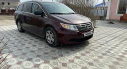 Honda Odyssey 2012 года за 9 000 000 тг. в Атырау – фото 2