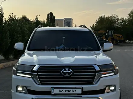 Toyota Land Cruiser 2007 года за 15 999 999 тг. в Актобе