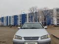 Toyota Camry 1998 годаүшін3 600 000 тг. в Караганда – фото 2