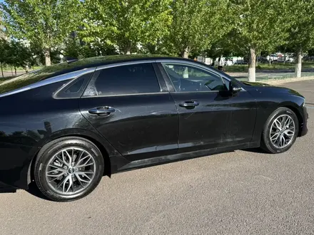 Kia K5 2021 года за 11 000 000 тг. в Астана – фото 4