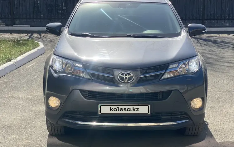 Toyota RAV4 2013 года за 12 000 000 тг. в Астана