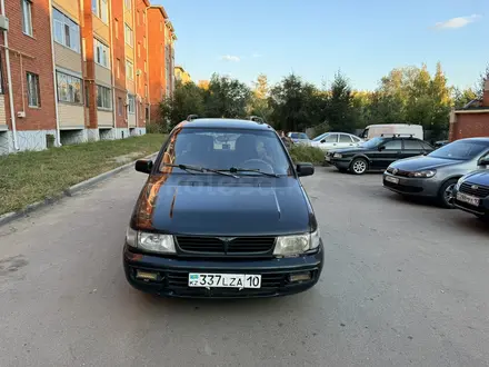 Mitsubishi Space Runner 1995 года за 1 100 000 тг. в Костанай – фото 2