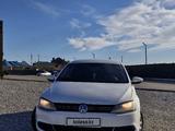 Volkswagen Jetta 2013 года за 4 100 000 тг. в Костанай – фото 2