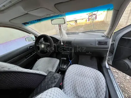 Volkswagen Golf 2000 года за 2 200 000 тг. в Тараз – фото 8