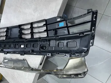 Решетка в бампер + хром накладка KIA Sorento 2023-2026 NEW ORIGINAL за 10 000 тг. в Алматы – фото 9