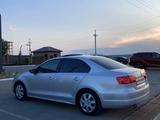 Volkswagen Jetta 2013 года за 3 300 000 тг. в Атырау – фото 4