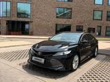 Toyota Camry 2018 годаfor13 500 000 тг. в Алматы – фото 2