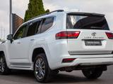 Toyota Land Cruiser Premium+ 2024 года за 58 500 000 тг. в Алматы – фото 3