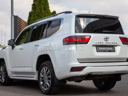 Toyota Land Cruiser Premium+ 2024 года за 58 500 000 тг. в Алматы – фото 3