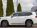 Toyota Land Cruiser Premium+ 2024 годаүшін58 500 000 тг. в Алматы – фото 4
