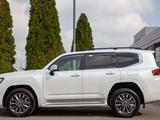 Toyota Land Cruiser Premium+ 2024 года за 58 500 000 тг. в Алматы – фото 4