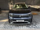 Volkswagen ID.6 2022 года за 10 000 000 тг. в Алматы