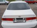 Toyota Camry 2000 годаfor3 500 000 тг. в Шымкент – фото 2