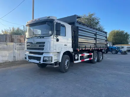 Shacman  SX3258DR384 Зерновоз (Сделано в Казахстане) 2026 года за 39 500 000 тг. в Кокшетау