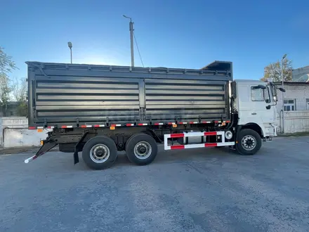 Shacman  SX3258DR384 Зерновоз (Сделано в Казахстане) 2026 года за 39 500 000 тг. в Кокшетау – фото 2