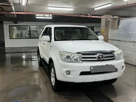 Toyota Fortuner 2011 года за 11 000 000 тг. в Астана