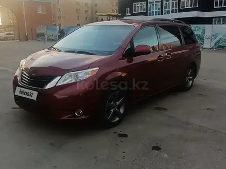 Toyota Sienna 2012 года за 10 000 000 тг. в Актобе – фото 7