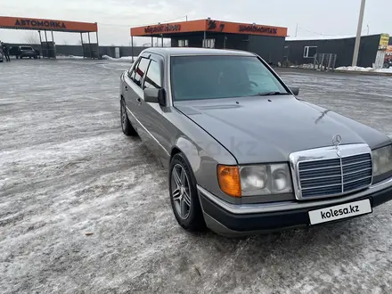 Mercedes-Benz E 230 1991 года за 2 000 000 тг. в Алматы – фото 8