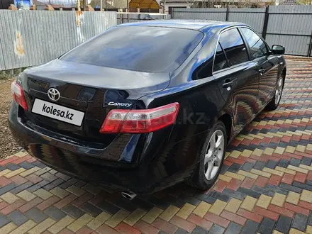 Toyota Camry 2008 года за 6 400 000 тг. в Уральск – фото 4