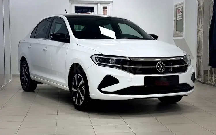 Volkswagen Polo 2022 года за 9 300 000 тг. в Астана