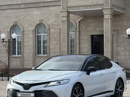 Toyota Camry 2020 года за 10 500 000 тг. в Уральск