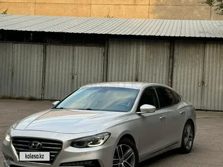 Hyundai Grandeur 2019 года за 10 000 000 тг. в Алматы – фото 2