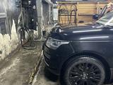 Land Rover Range Rover 2013 года за 18 000 000 тг. в Алматы