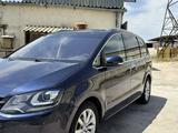 Volkswagen Sharan 2010 года за 12 500 000 тг. в Шымкент – фото 2