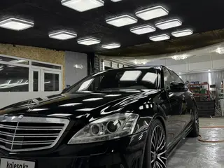 Mercedes-Benz S 500