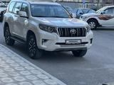 Toyota Land Cruiser Prado 2022 года за 35 000 000 тг. в Актау – фото 2