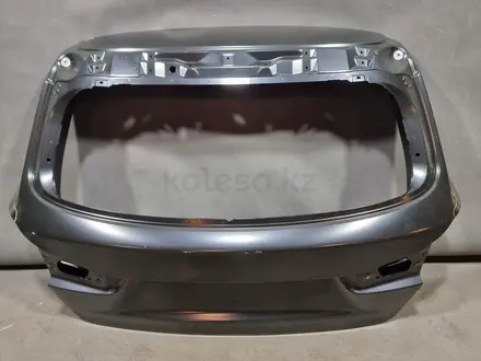 Крышка багажника на Mitsubishi за 160 000 тг. в Алматы