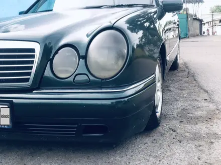 Mercedes-Benz E 280 1995 годаүшін2 200 000 тг. в Алматы – фото 2