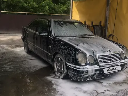 Mercedes-Benz E 280 1995 годаүшін2 200 000 тг. в Алматы – фото 8