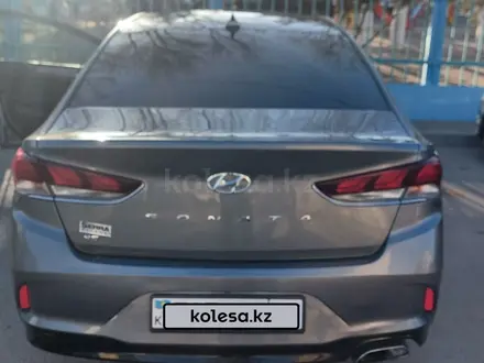 Hyundai Sonata 2018 года за 8 000 000 тг. в Алматы – фото 4